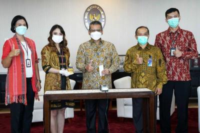 Bayar pajak menjadi semudah membeli pulsa.