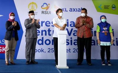 Peresmian Sentra Vaksinasi Indonesia Bangkit di RSUI, Depok, Jawa Barat, Kamis (25/3/2021).