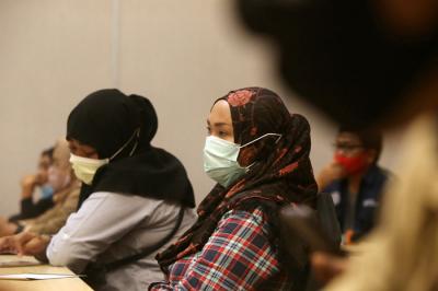 Asisten Manajer Kantor Perwakilan BI Provinsi Jawa Timur Rholy Satria Utomo saat acara Sosialisasi Layanan Keuangan Digital di Jawa Timur, Jumat (26/3/2021).