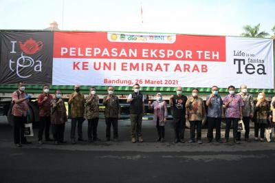 Ekspor teh membuktikan bahwa sektor pangan paling tangguh terhadap Covid-19 .