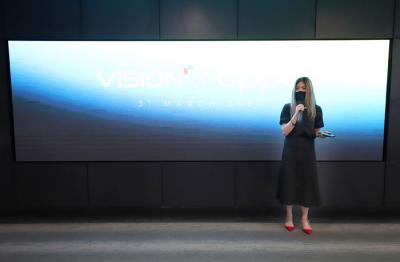 Vision+ mengumumkan kolaborasinya bersama OPPO, di Jakarta, Rabu (31/3/2021).
