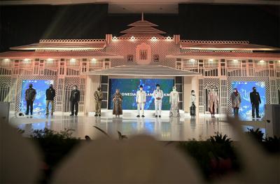 Gubernur Jawa Barat Ridwan Kamil mengkampanyekan Gerakan Nasional Bangga Buatan Indonesia (BBI) Jawa Barat secara hybrid di Kota Bandung, Sabtu (3/4/2021).