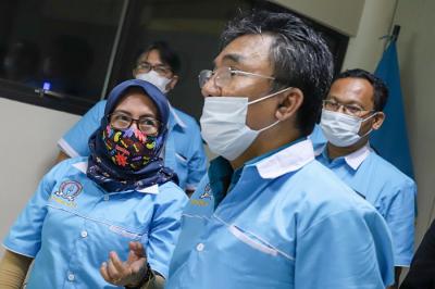 Ketua Umum Federasi Serikat Pekerja Bangunan dan Pekerjaan Umum (F-SP BPU) SPSI Hot Asi Simamora memberikan keterangan di Jakarta, Minggu (11/4/2021).