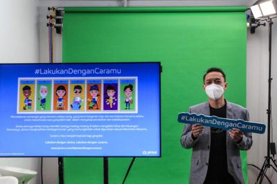 Digital Banking Business Product Head Bank BTPN Waasi B Sumintardja saat peluncuran program #LakukanDenganCaramu di Jakarta, Kamis (15/4/2021).