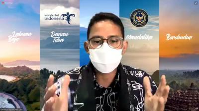 Webinar yang diselenggarakan gratis ini diikuti ribuan peserta dari berbagai kalangan.