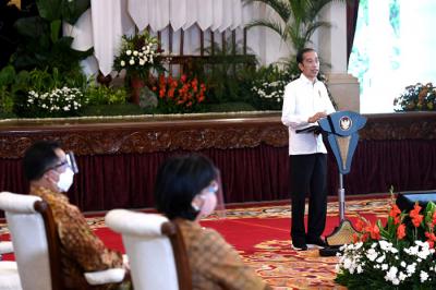 Presiden Joko Widodo memberikan arahan dalam acara peresmian pembukaan Musrenbangnas Tahun 2021 di Istana Negara, Jakarta, Selasa (4/5/2021).