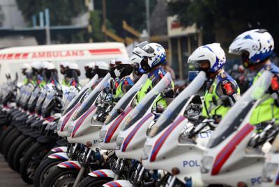Anggota kepolisian Polda Metro Jaya saat apel Operasi Ketupat di Polda Metro Jaya, Jakarta, Rabu (5/5/2021).