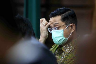 Terdakwa korupsi bansos Juliari Batubara saat mengikuti sidang lanjutan di Pengadilan Tipikor, Jakarta, Senin (10/5/2021).