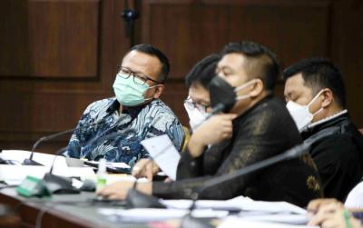 Terdakwa mantan Menteri Kelautan dan Perikanan Edhy Prabowo mengikuti sidang lanjutan di Pengadilan Tipikor, Jakarta, Selasa (11/5/2021).