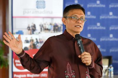 Prof Dr. Didik J. Rachbini terpilih menjadi rektor Universitas Paramadina usai dilantik di Universitas Paramadina, Jakarta. Kamis (20/5/2021).