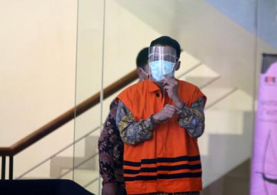 Mantan Direktur Pemeriksaan dan Penagihan Direktorat Jenderal Pajak tahun 2016-2019 Angin Prayitno Aji menjalani pemeriksaan di gedung KPK, Jumat (21/5/2021).