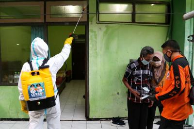 Tim Trenggana Satuan Polisi Pamong Praja Provinsi Jawa Timur ini menjadi ujung tombak pelayanan pekerja migran.