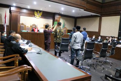 Terdakwa mantan Menteri Kelautan dan Perikanan Edhy Prabowo menjalani sidang lanjutan di Pengadilan Tindak Pidana Korupsi Jakarta, Selasa (25/5/2021).