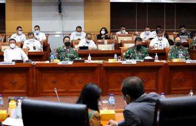 Rapat kerja Komisi I di Kompleks Parlemen MPR/DPR-DPD, Senayan, Jakarta, Senin (31/5/2021).
