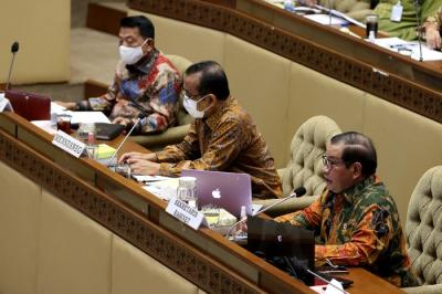 Rapat kerja Komisi II DPR RI di Kompleks Parlemen, Senayan, Jakarta, Rabu (2/6/2021).