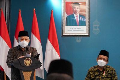 Silaturahmi Wakil Presiden Republik Indonesia bersama Masyarakat Ekonomi Syariah (MES) di kantor Bank Syariah Indonesia, The Tower Jakarta, Jumat (4/6/2021).