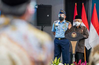 Silaturahmi Wakil Presiden Republik Indonesia bersama Masyarakat Ekonomi Syariah (MES) di kantor Bank Syariah Indonesia, The Tower Jakarta, Jumat (4/6/2021).