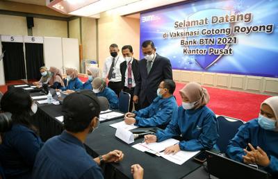 Kegiatan vaksinasi ini merupakan bentuk kepedulian Bank BTN terhadap kesehatan pegawai dan keluarga pegawai untuk memutus mata rantai penyebaran Covid-19.
