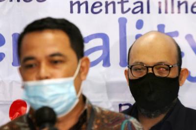 Penyidik Komisi Pemberantasan Korupsi (KPK) Novel Baswedan memberikan keterangan kepada wartawan di Kantor Komnas HAM, Jakarta, Selasa (8/6/2021).