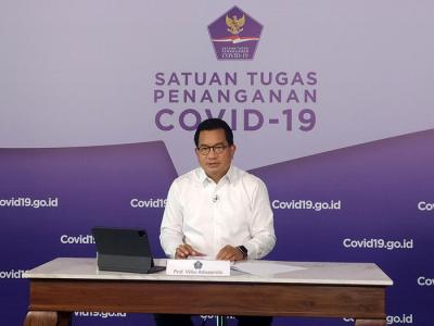 Juru Bicara Satgas Penanganan Covid-19 Wiku Adisasmito memberikan keterangan pers Perkembangan Penanganan Covid-19 di Graha BNPB, Jakarta Rabu (9/6/2021).