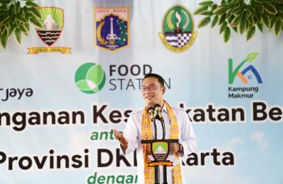 Kerja sama BUMD PT Kampung Makmur Sumedang dengan PT Food Station Tjipinang Jaya dan Perumda Pasar Jaya Pemda Provinsi DKI Jakarta, Jumat (11/6/2021).
