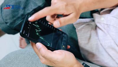 Trading forex online belakangan merupakan salah satu investasi yang digandrungi oleh kalangan muda.