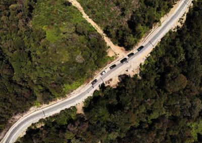 Program pembangunan infrastruktur ruas jalan jalur Sabbang-Tallang-Seko diinisiasi sejak akhir 2019 lalu.