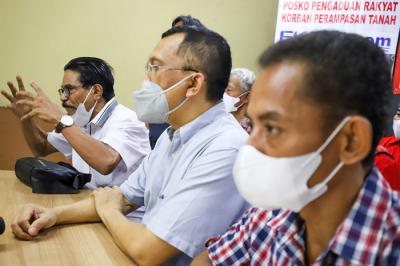 Relawan Jokowi dan relawan Bejo mengadu ke Forum Korban Mafia Tanah Indonesia (FKMTI) di Jakarta, Rabu (16/6/2021).