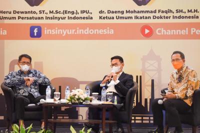 Webinar bertema Transformasi Peran Insinyur untuk Percepatan Pemulihan Kesehatan dan Ekonomi Nasional secara virtual di Jakarta. Jumat (18/6/2021).