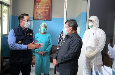 Menurut Gubernur Jawa Barat Ridwan Kamil, pola hulu dan hilir akan dilakukan oleh Pemprov Jawa Barat.
