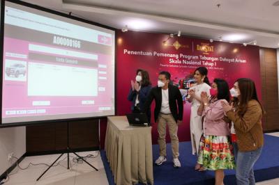 Acara penentuan pemenang Program Tabungan Dahsyat Arisan Skala Nasional oleh MNC Bank di Gedung iNews Tower, Jakarta, Jumat (2/7/2021).