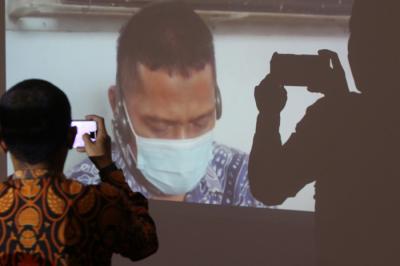 Terdakwa mantan Panitera Pengadilan Negeri Jakarta Utara, Rohadi menjalani sidang putusan secara virtual di Pengadilan Tipikor, Jakarta, Rabu (14/7/2021).