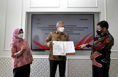Kerja sama Kemensetneg dan Bank Mandiri di Jakarta, Kamis (15/7/2021).
