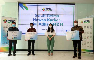 MNC Group melalui MNC Peduli mengajak mitra kerja dan unit usaha MNC Group untuk mendonasikan hewan kurban berupa sapi dan domba.