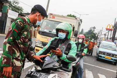 Pemerintah Ganti PPKM Darurat Jadi PPKM Level 4