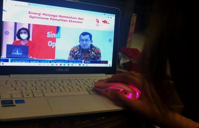 Direktur Utama PT Bank Tabungan Negara Tbk Haru Koesmahargyo memberikan paparannya pada Webinar di Jakarta, pekan ini.