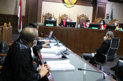 Sidang perdana mantan Dirut PT Asabri di Pengadilan Tindak Pidana Korupsi (Tipikor), Jakarta, Senin (16/8/2021).