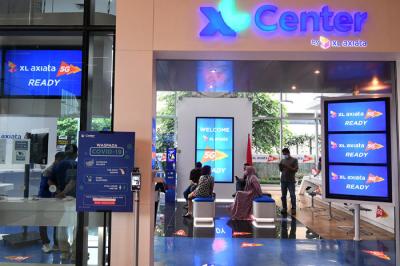 Demo layanan 5G yang tersedia di XL Center, XL Axiata Tower, Jakarta, Rabu (18/8/2021).