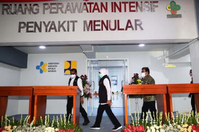 Peresmian Ruang Infeksi Khusus (RIK) 7 RSUD dr Soetomo Surabaya, Jawa Timur, Jumat (20/8/2021).