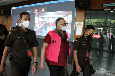 Terdakwa mantan Dirut PT Asabri periode 2011-2016 Mayjen Purn Adam Rachmat Damiri menjalani sidang lanjutan di Pengadilan Tipikor, Jakarta, Senin (23/8/2021).