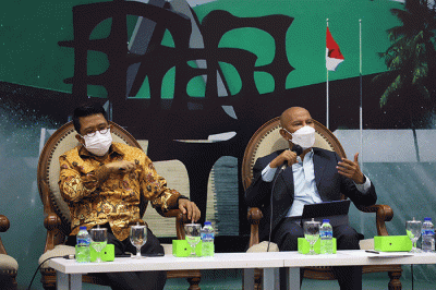 Diskusi forum legislasi di media center, Nusantara III, kompleks parlemen MPR/DPR-DPD, Senayan, Jakarta, Selasa (24/8/2021).