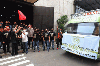 Acara Pemuda Pancasila Bergerak Peduli Sesama di Mako Kafe, Jakarta, Sabtu (28/8/2021).