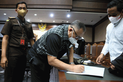 Sidang lanjutan mantan dirut PT Asabri di Pengadilan Tipikor, Jakarta, Senin (30/8/2021).