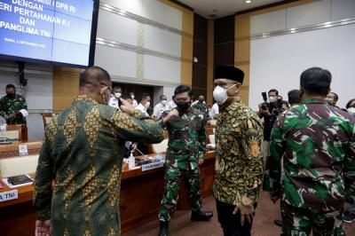 Rapat kerja dengan Komisi I DPR di Kompleks Parlemen, Senayan, Jakarta, Rabu (1/9/2021).