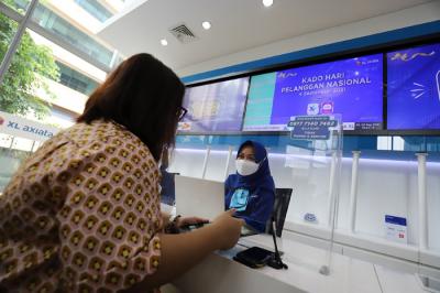 XL Axiata dalam menyambut Hari Pelanggan Nasional 2021 mengusung tema Kado Pelanggan #darirumah dengan memberikan sejumlah penawaran khusus untuk pelanggan.