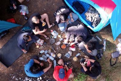 Puluhan tenda berdiri di kawasan pekemahan Curug Hiji, kaki gunung salak, kampung pasir gaok, gn malang, Tenjolaya, Bogor, Jawa Barat, Minggu (5/9/2021).