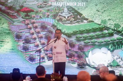 Penyerahan PP No.69 Tahun 2021 Kawasan Ekonomi Khusus Pariwisata MNC Lido City dan Pembangunan Lido World Garden di Lido Lake Resort, MNC Lido City.