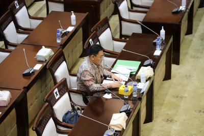 Calon anggota BPK Shohibul Imam mengikuti uji kelayakan dan kepatutan oleh Komisi XI DPR di Kompleks Parlemen Senayan, Jakarta, Rabu (8/9/2021).