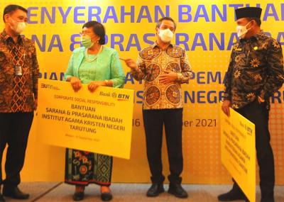 Penyerahan bantuan CSR sarana dan prasarana ibadah di Medan, Sumatera Utara, Kamis (16/9/2021).