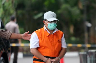 Tersangka Kontraktor Firjan Taufan menjalani pemeriksaaan lanjutan di Gedung KPK Merah Putih, Jakarta, Selasa (21/9/2021).